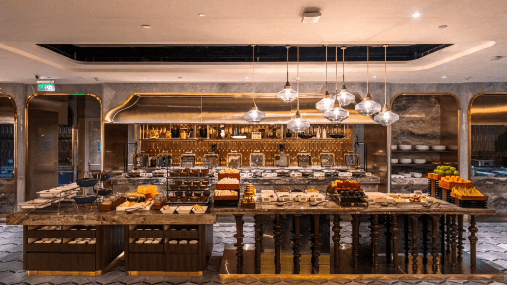 dining-and-beverage-maharaja-lounge