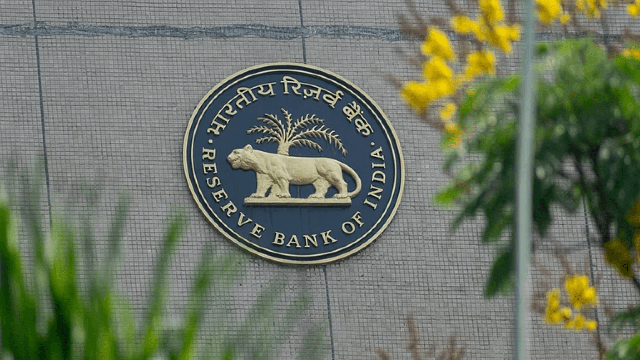 RBI Governor Sanjay Malhotra announces repo rate decision amid India trade deal optimism