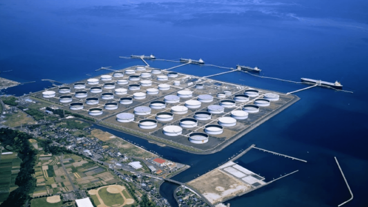 Oil tankers near the Strait of Hormuz as Japan prepares to release strategic oil reserves amid Gulf conflict