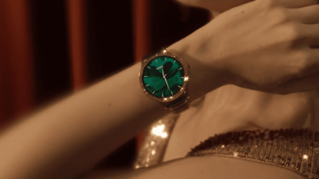 NoiseFit Diva Araya smartwatch launched in India as a premium fashion-focused wearable with jewellery-inspired design and health tracking features.