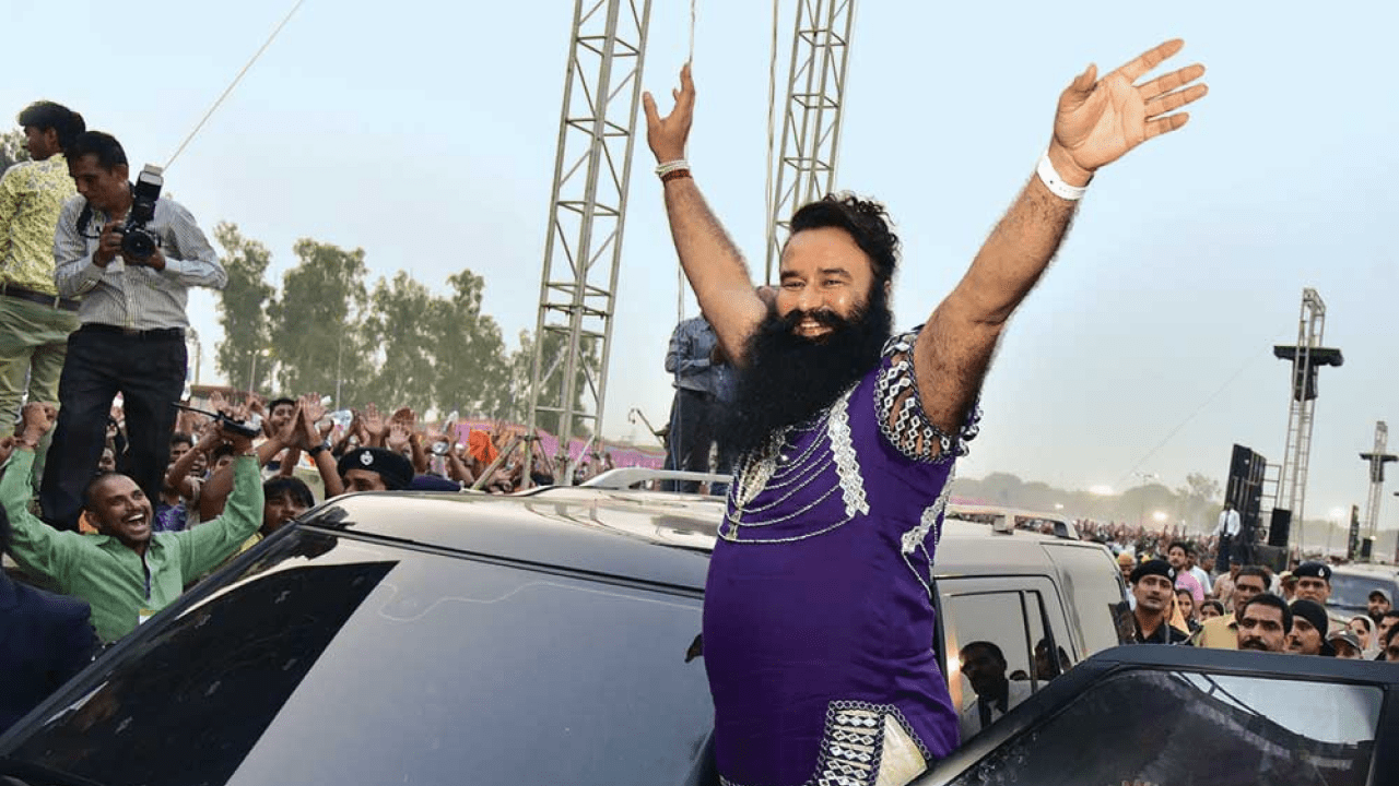 Gurmeet Ram Rahim leaving Sunaria Jail after receiving 30-day parole in Haryana