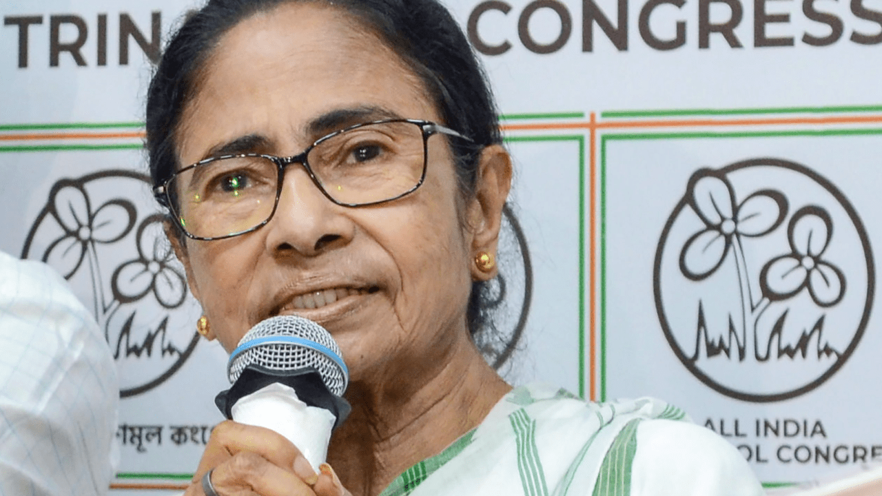 TMC leaders amid Signgate controversy as forged signature probe triggers political turmoil in West Bengal